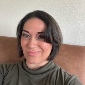 Alba Espinosa van de Bunt